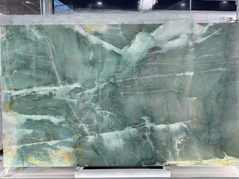 1. Da Vinci Quartzite