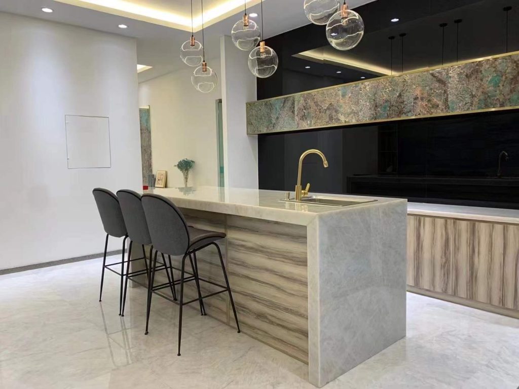 2. Cristallo White Quartzite (2)