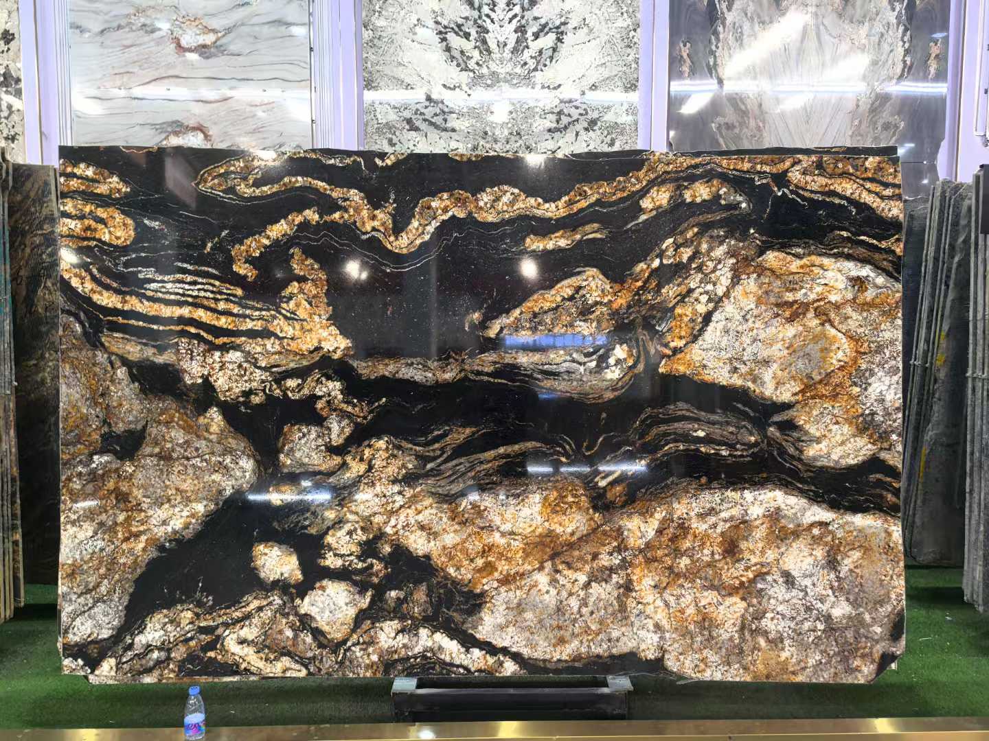 3. Black Fusion Quartzite Slab (2)