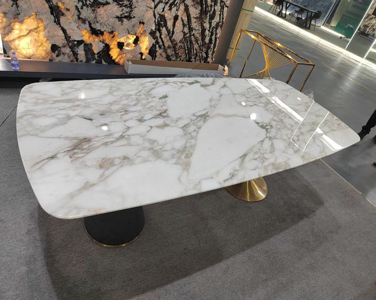 4.Calacatta Oro Marble Table