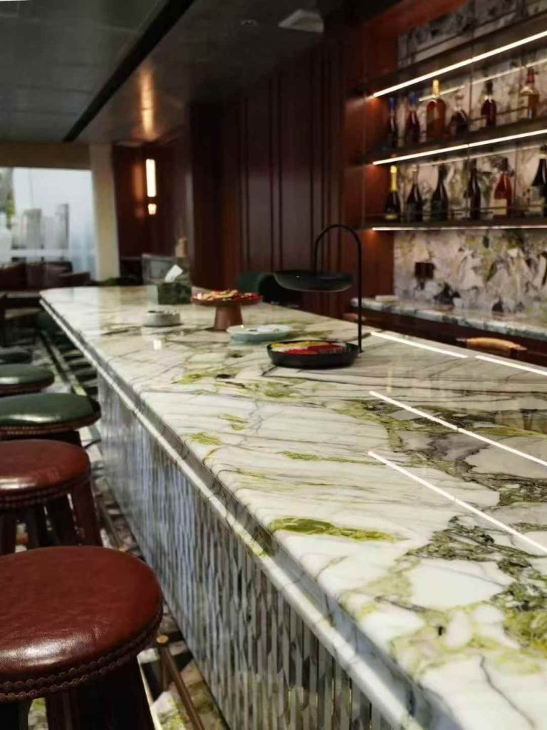 5. White Beauty Marble Bar Top (1)