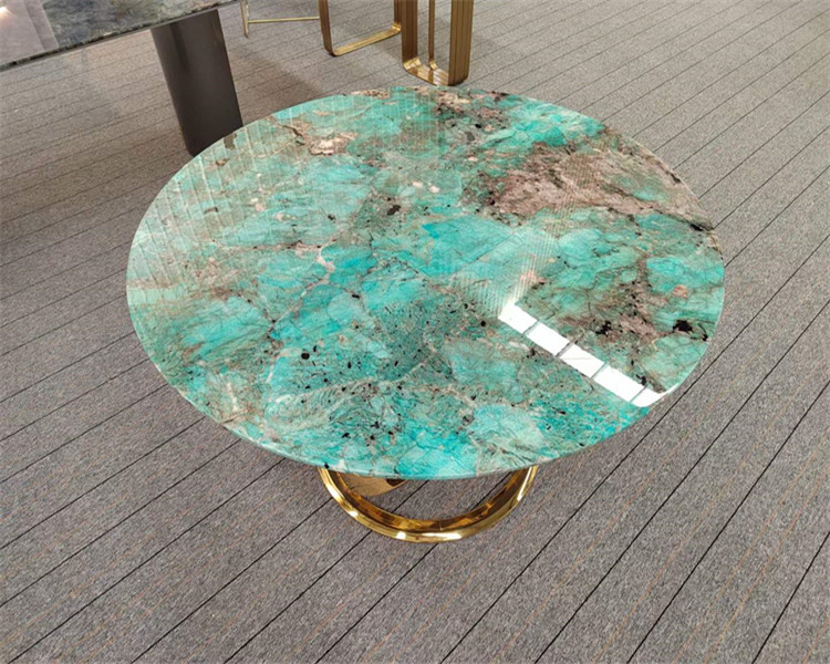 6. Amazon Green Table