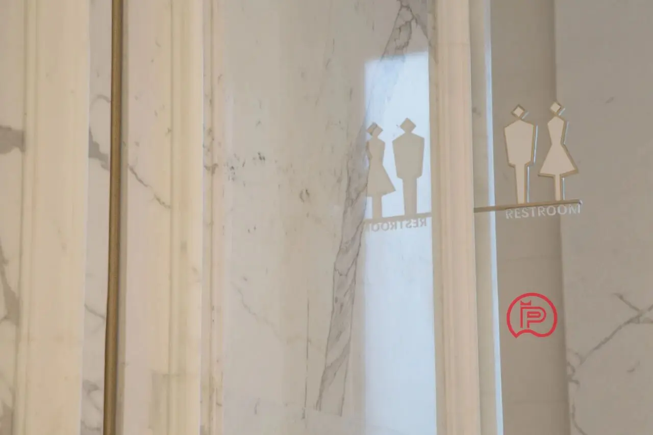 13. Calacatta Marble Wall decorations (2)