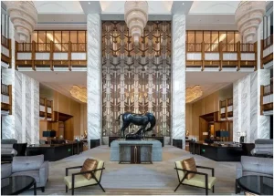 2. Calacatta marble clad walls (1)