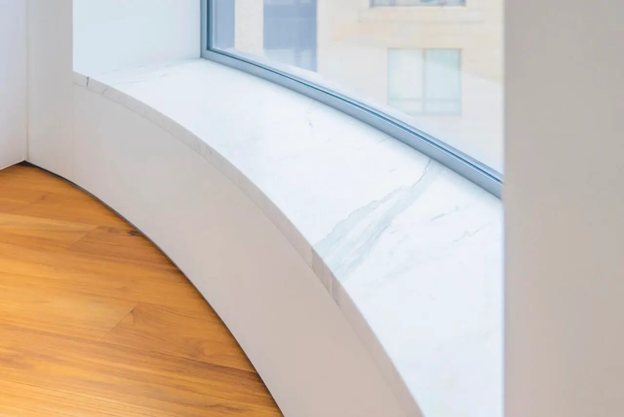 5.Calacatta marble corridor floor (4)
