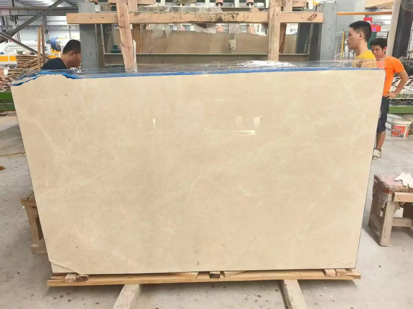 Cream Uno Marble Slabs Ready for Processing